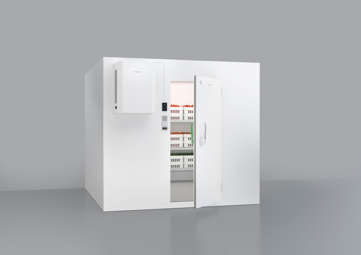 Cold-room-with-WMC4_WMF4_3-layer-shelving